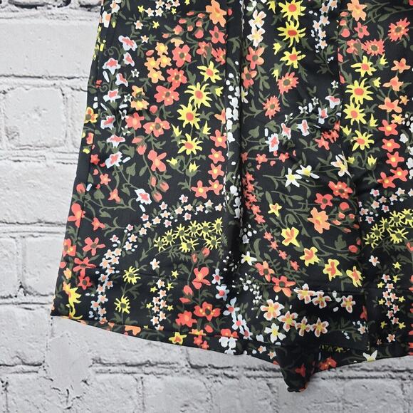 ATM Anthony Thomas Melillo Black Floral Print Shorts Size 8 - Picture 4 of 10